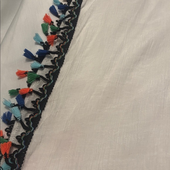 White Kaftan w/ Colorful Crochet Accents SZ L tassel outline swim coverup vacay - Picture 9 of 11